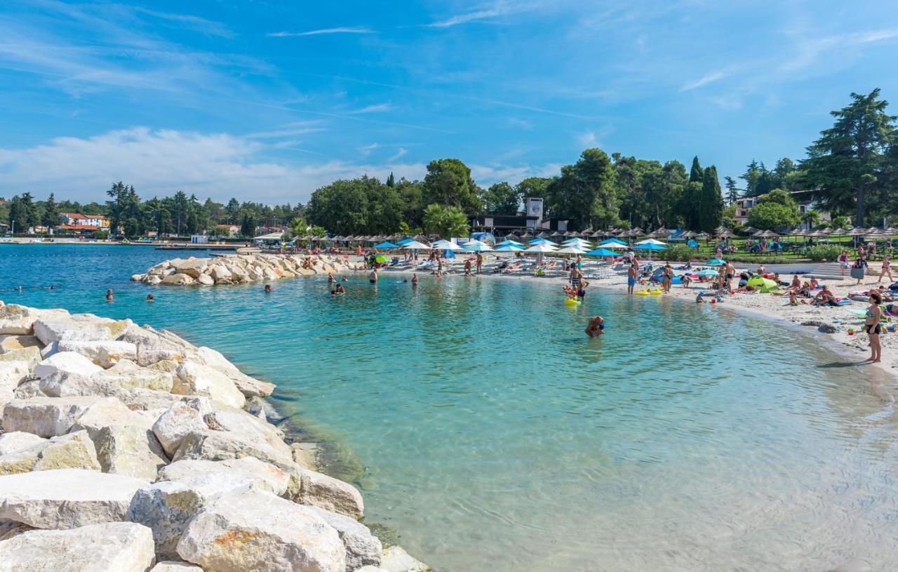 Apartment Complex Iris Πόρετς Εξωτερικό φωτογραφία